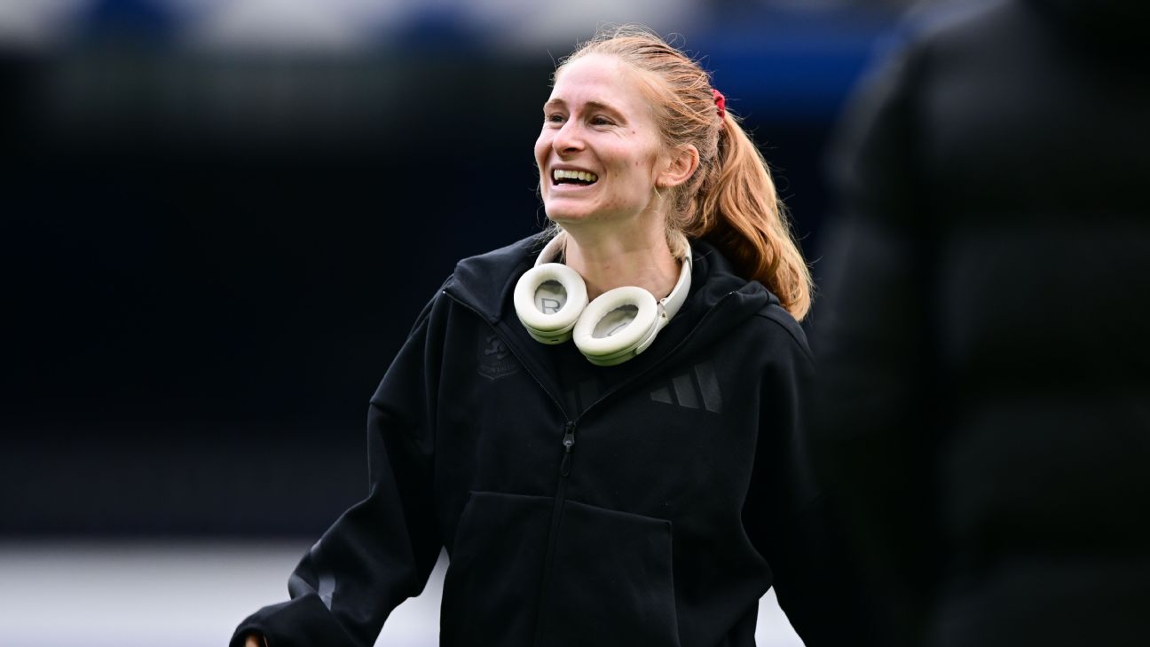 海湾FC签下美国女足后卫奈斯旺格,告别阿森纳重返NWSL